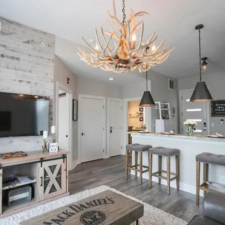 Downtown Luxury Condo At The Southern Belle